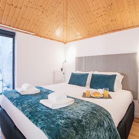 Vila Terra Luxury Apartments III Вила Нова ди Гая Екстериор снимка