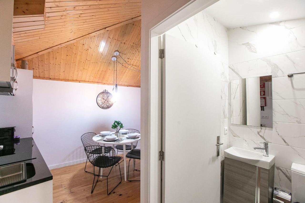 Vila Terra Luxury Apartments III Вила Нова ди Гая Екстериор снимка